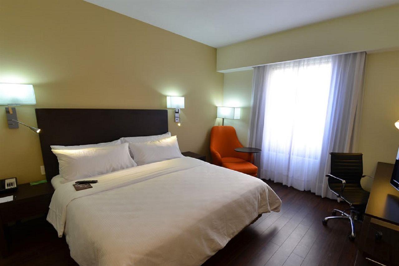 Nogales  Fiesta Inn Nogales מראה חיצוני תמונה