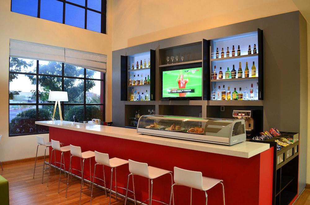 Nogales  Fiesta Inn Nogales מראה חיצוני תמונה