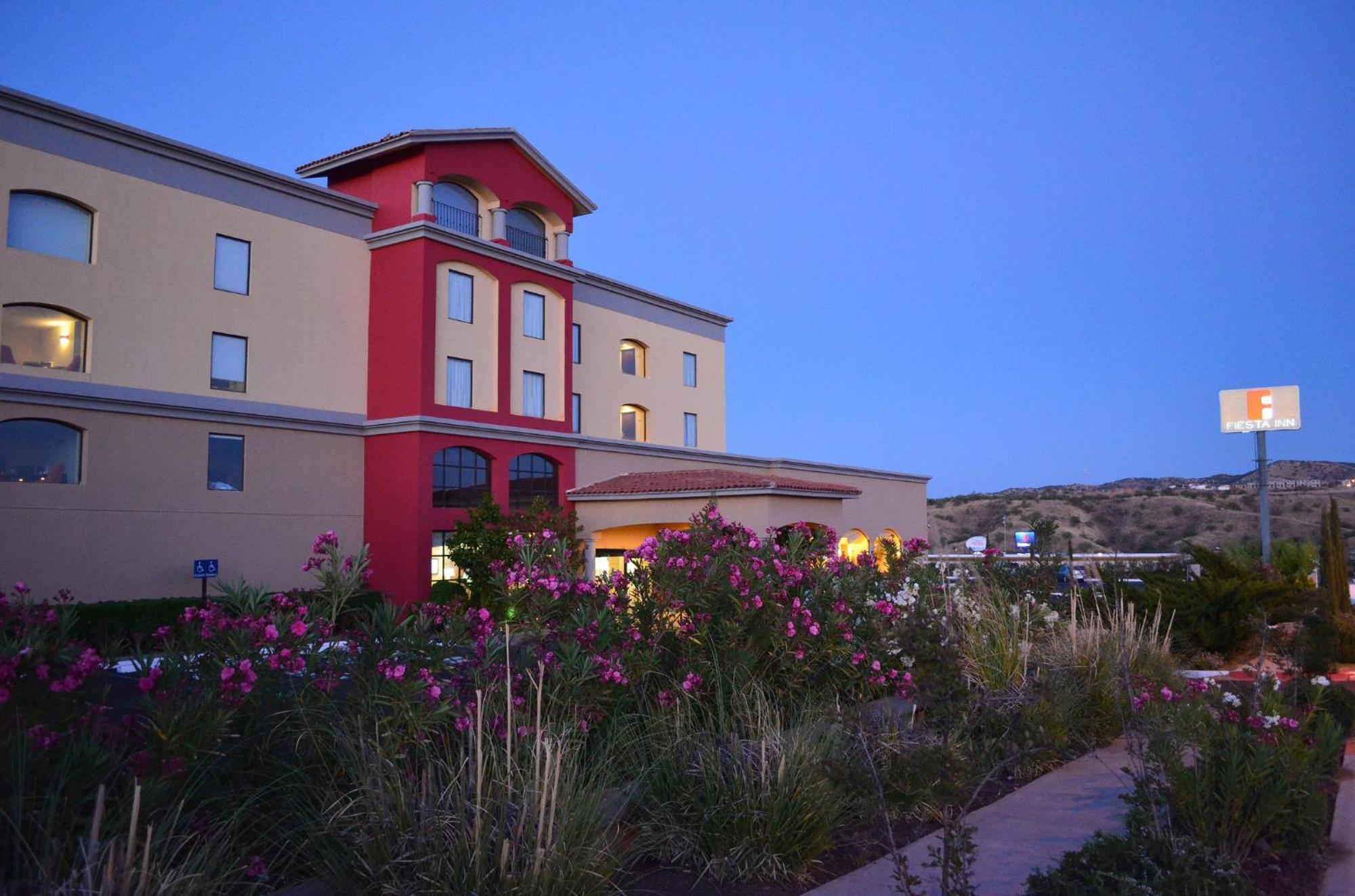 Nogales  Fiesta Inn Nogales מראה חיצוני תמונה