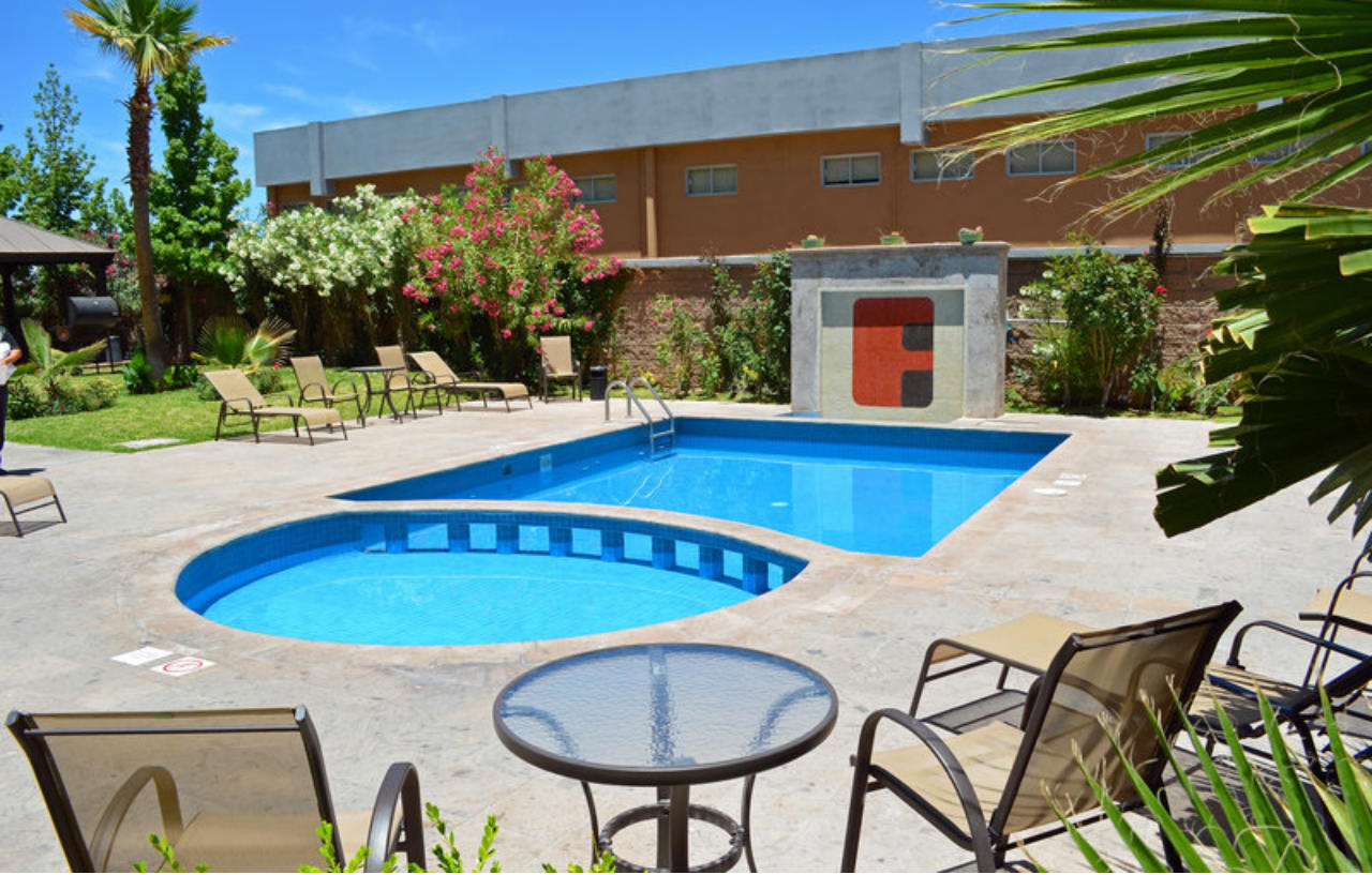 Nogales  Fiesta Inn Nogales מראה חיצוני תמונה